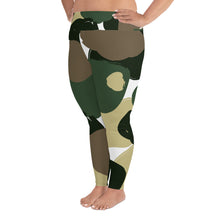 Load image into Gallery viewer, Love Camo Print - Curvy Size Leggings