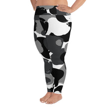 Load image into Gallery viewer, Gray Day Camo Print - Curvy Size Leggings