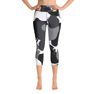 Gray Day Camo Print - Active Capri Leggings
